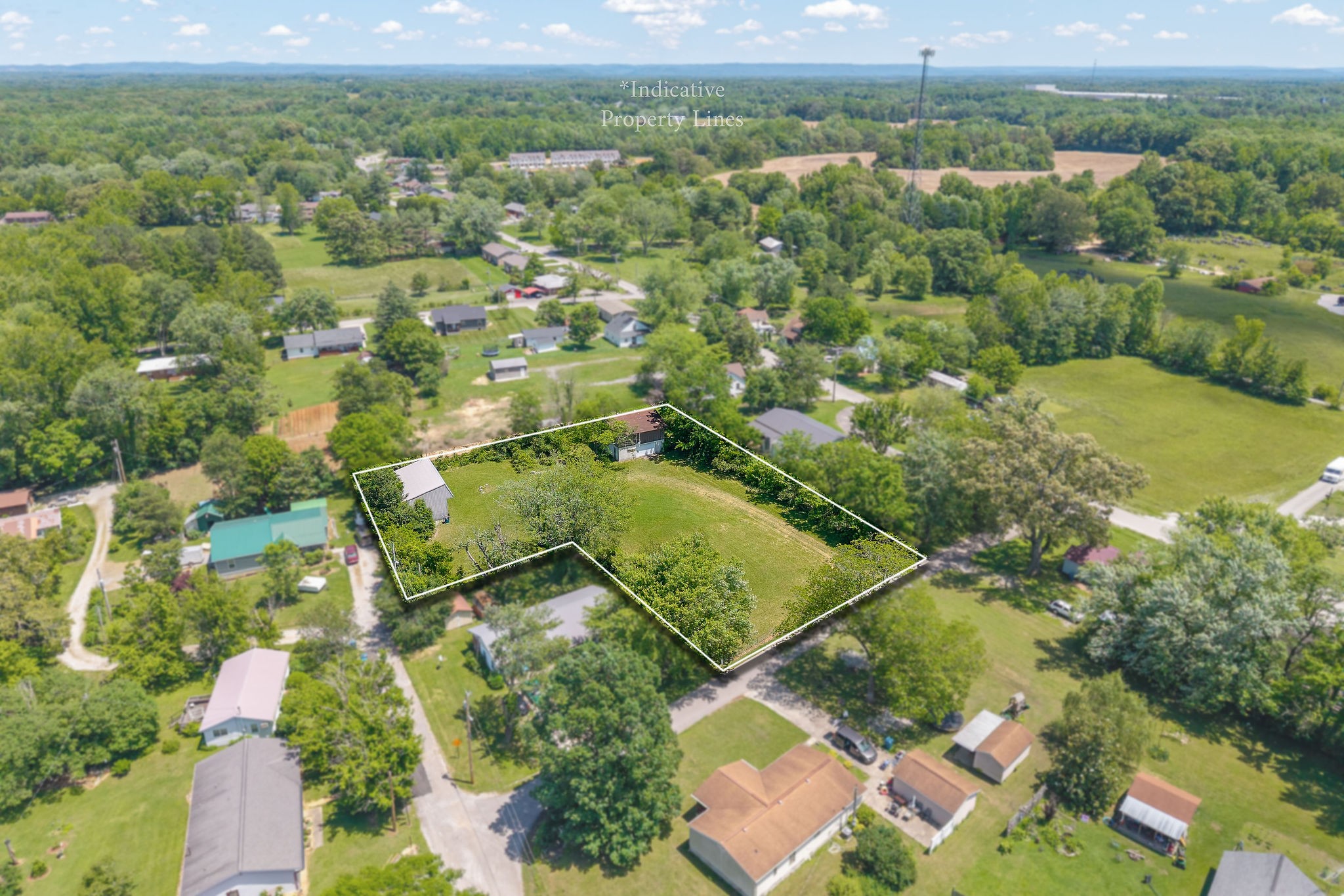 214 5th Ave, S Baxter TN 38544