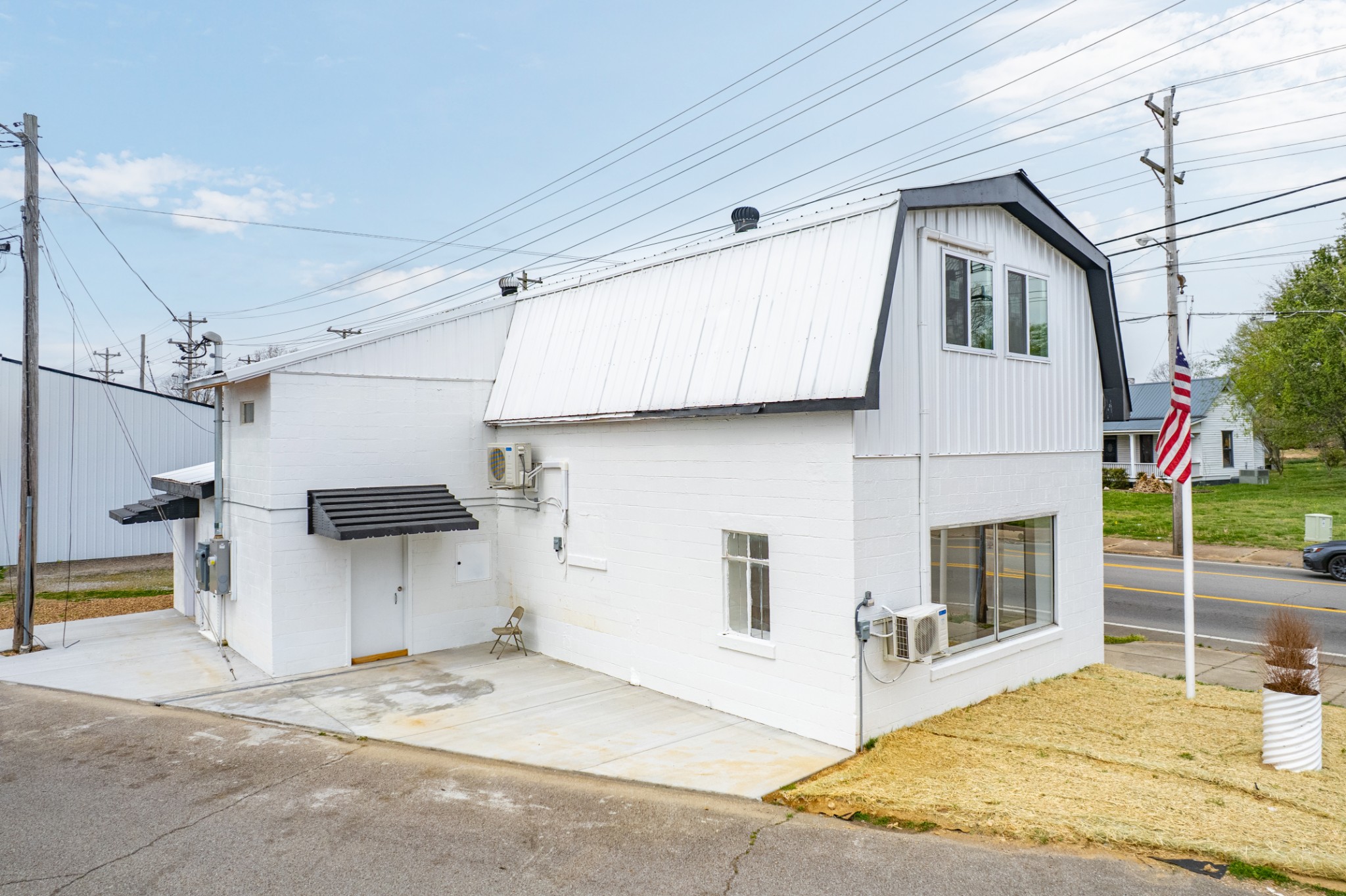 4450 Highway 70, E White Bluff TN 37187