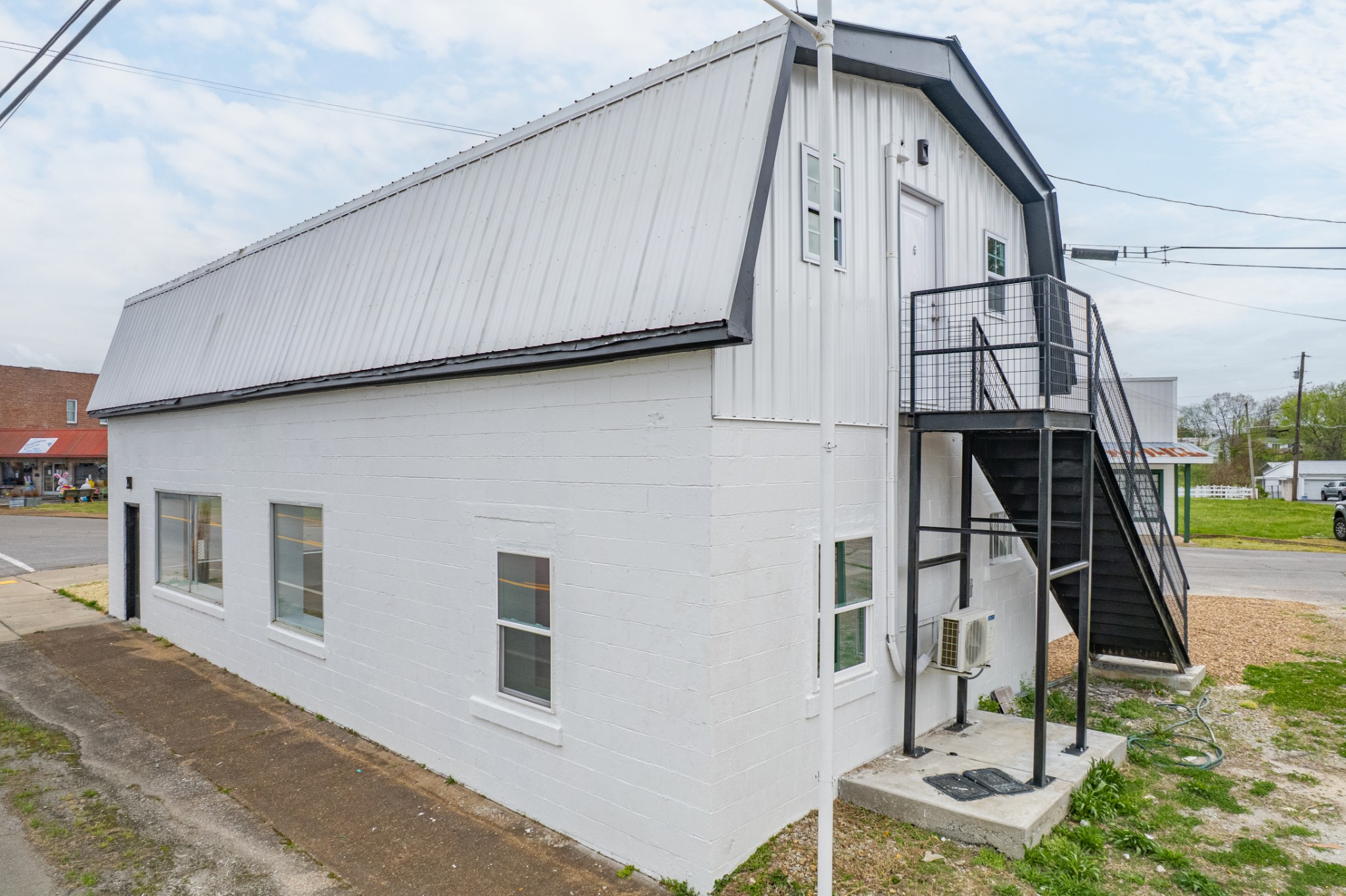 4450 Highway 70, E White Bluff TN 37187