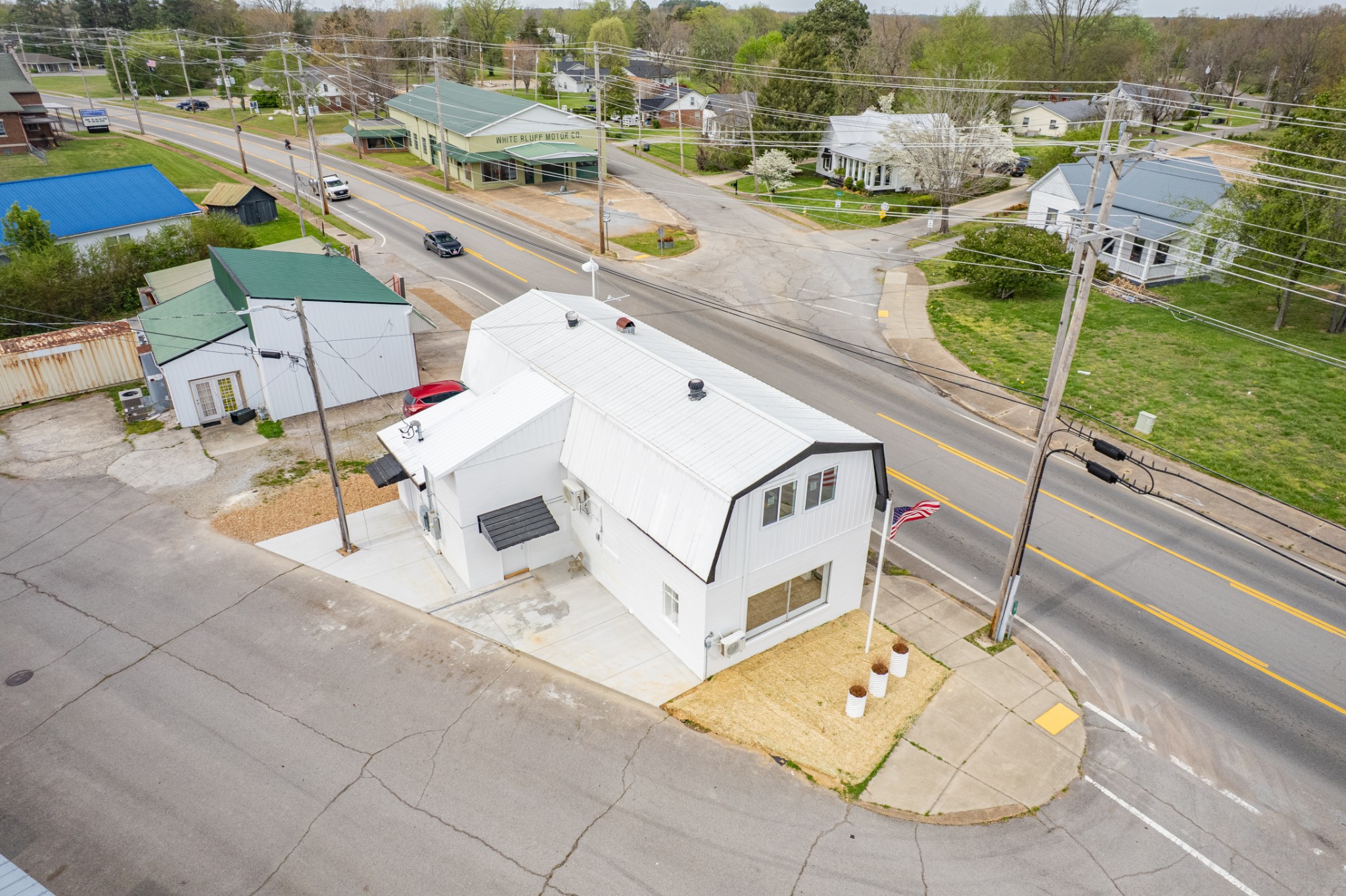 4450 Highway 70, E White Bluff TN 37187