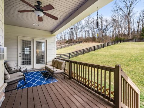 6817 Pleasant Gate Lane College Grove TN 37046