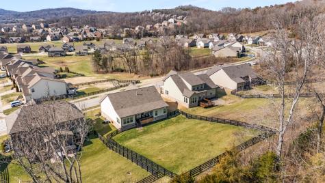 6817 Pleasant Gate Lane College Grove TN 37046