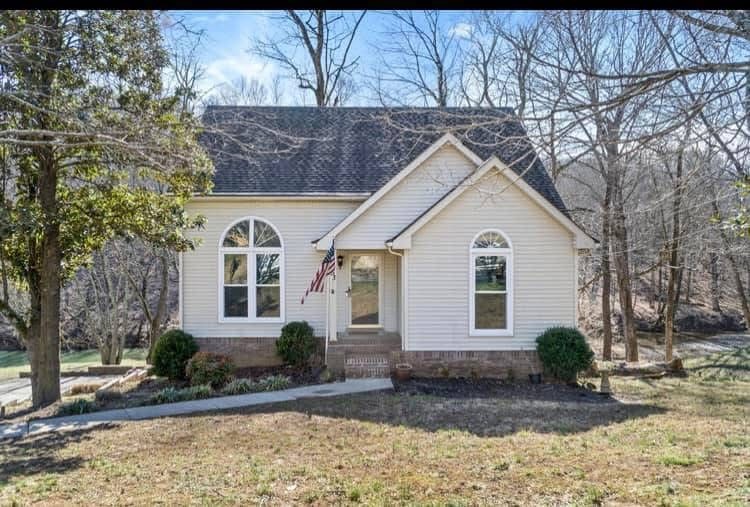 1753 Broadripple Drive Clarksville TN 37042