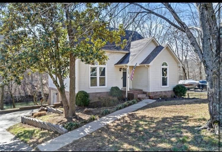 1753 Broadripple Drive Clarksville TN 37042