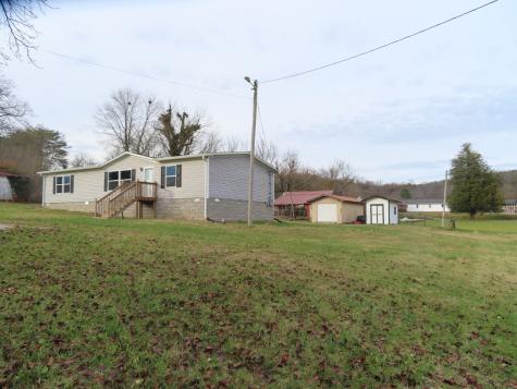 355 7th Street Tracy City TN 37387
