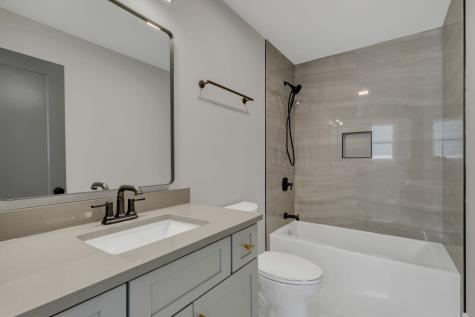 2637B Pennington Avenue Nashville TN 37216