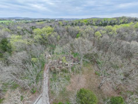 2071 Leeville Road Mount Juliet TN 37122