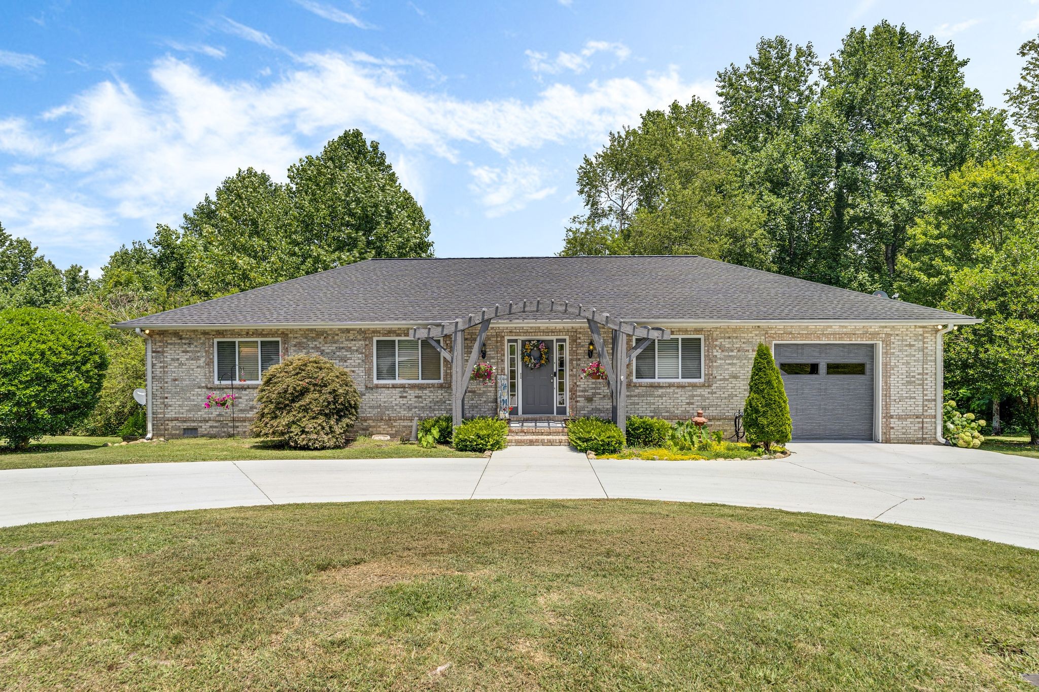 2638 Powers Bridge Road Manchester TN 37355