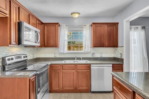 4035 Rg Buchanan Drive La Vergne TN 37086
