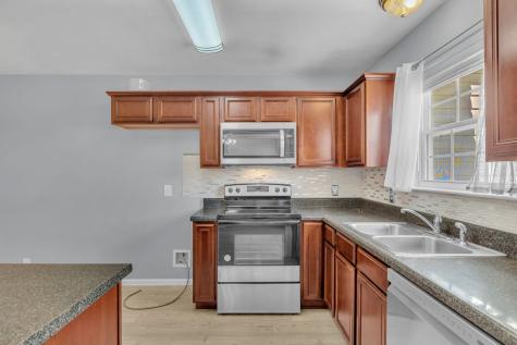 4035 Rg Buchanan Drive La Vergne TN 37086