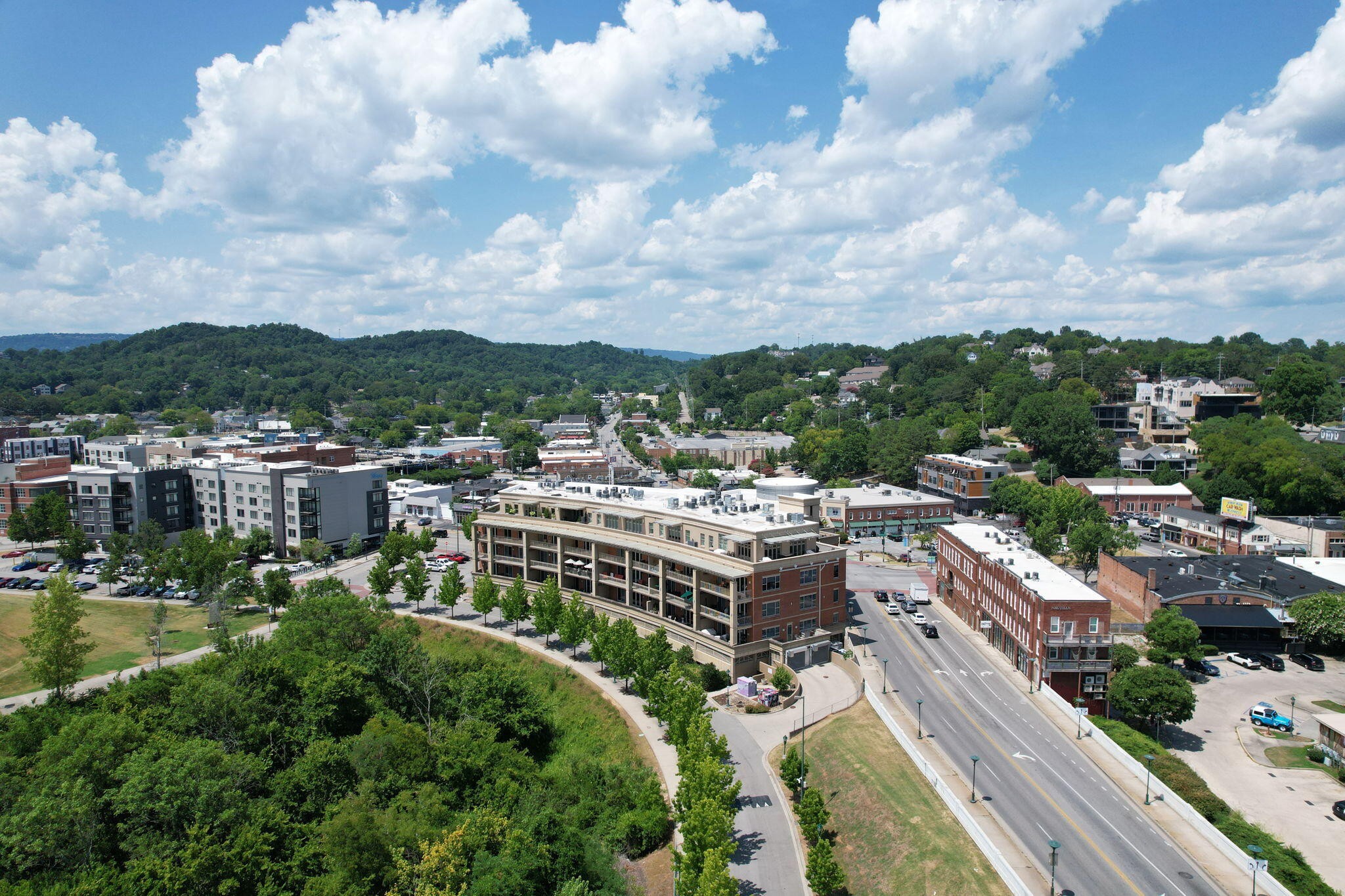 4 Cherokee Boulevard Chattanooga TN 37405