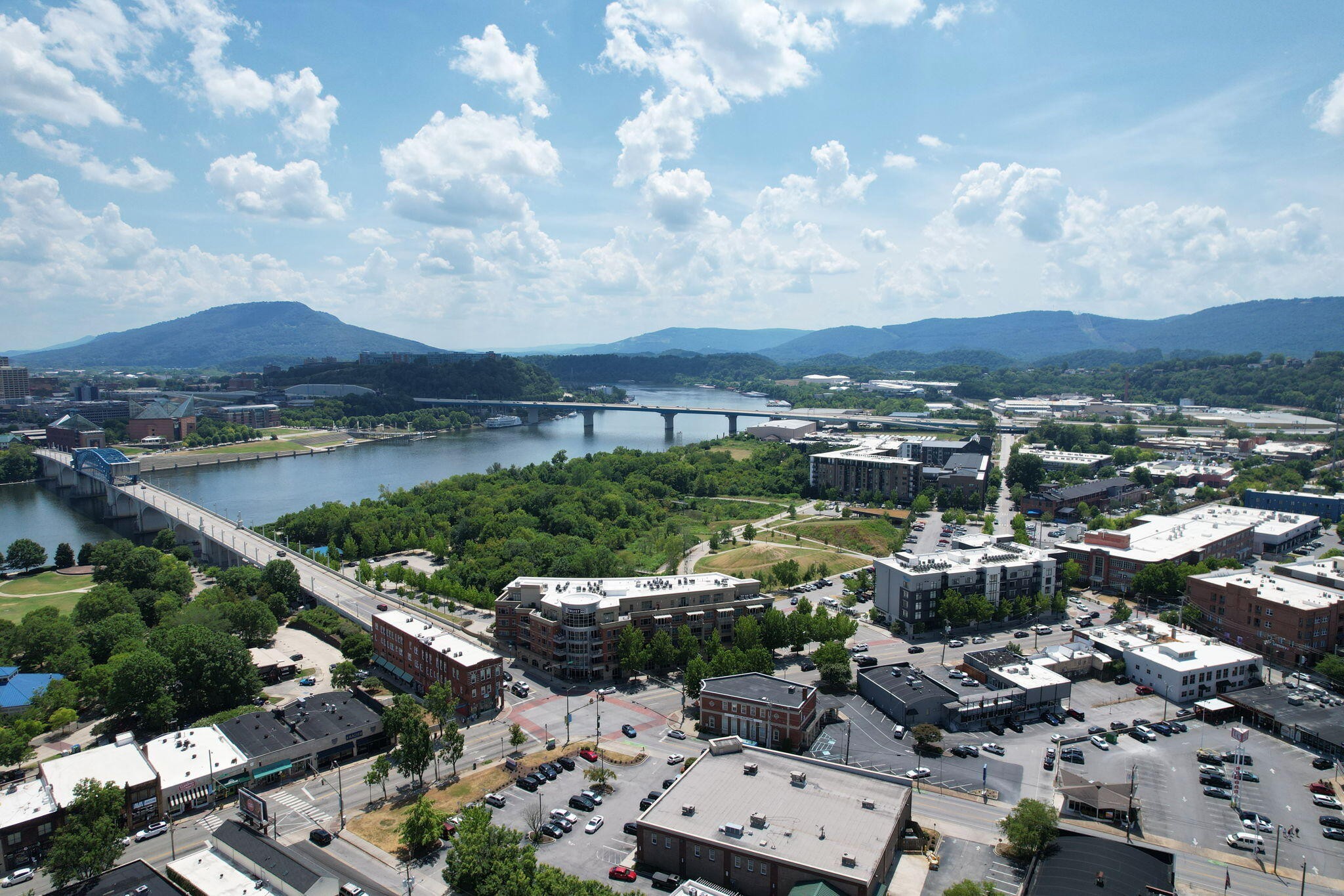 4 Cherokee Boulevard Chattanooga TN 37405