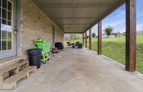 138 Poplar View Lane Huntland TN 37345
