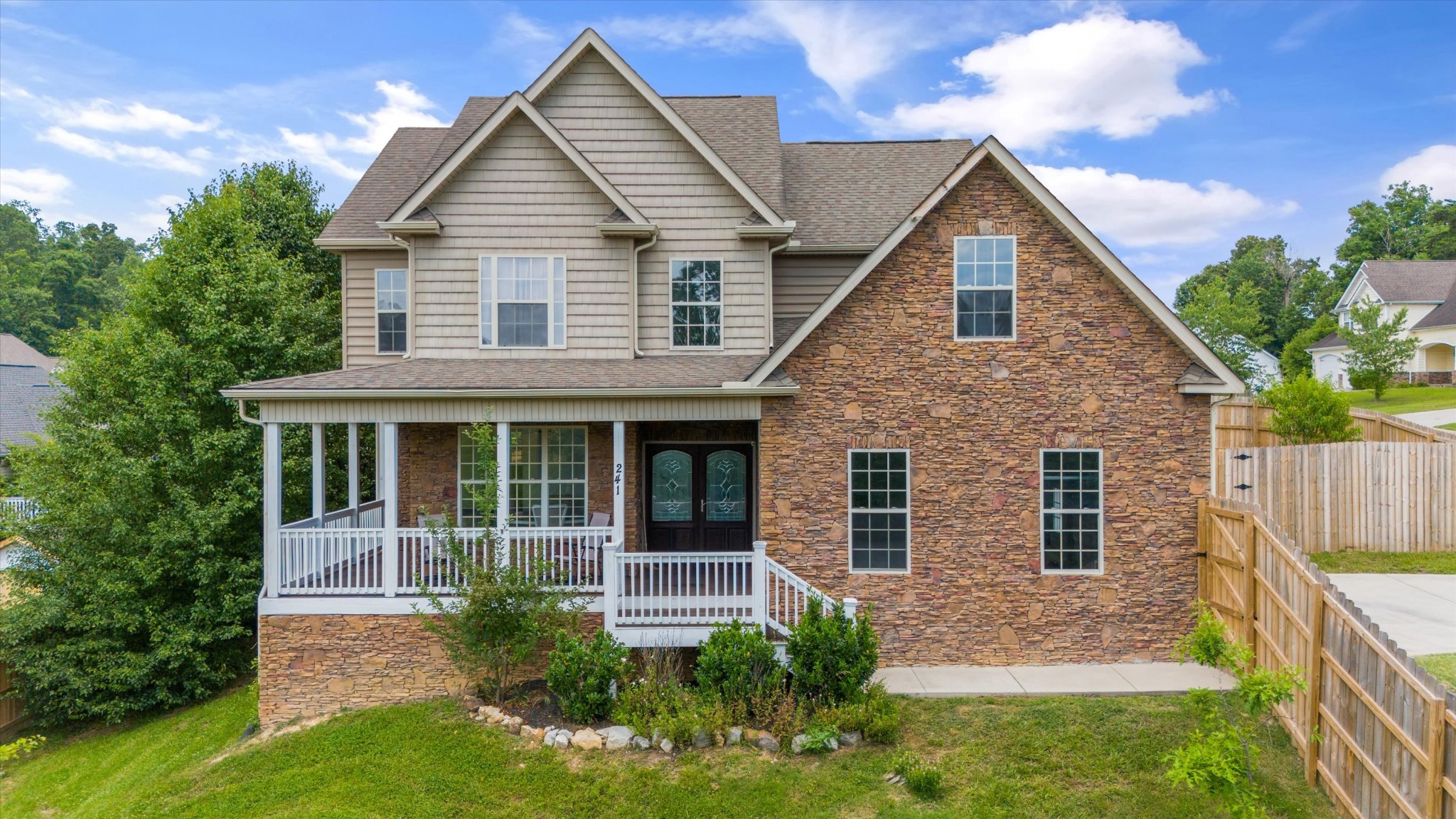 241 Hillside Lane Lenoir City TN 37771