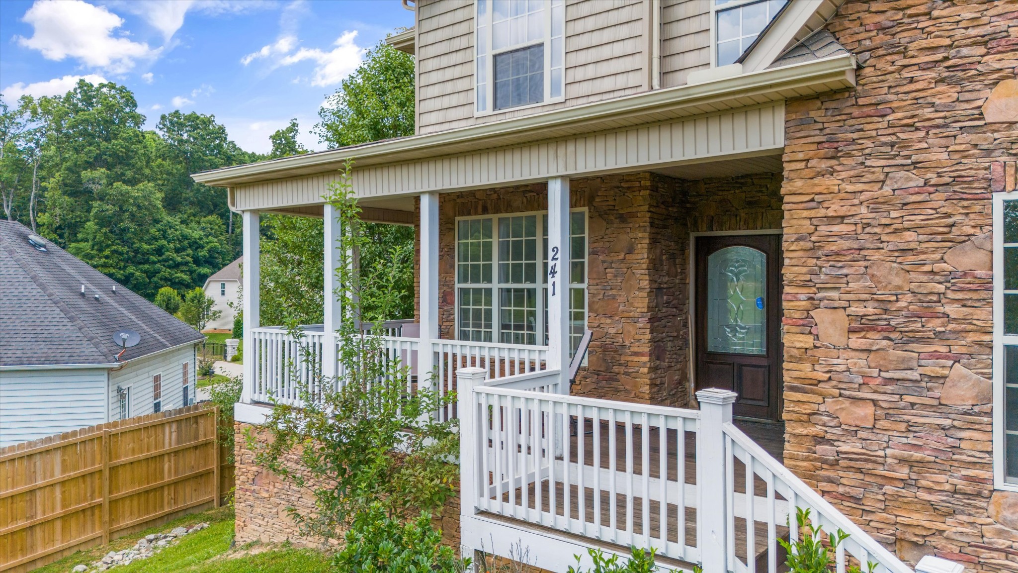 241 Hillside Lane Lenoir City TN 37771