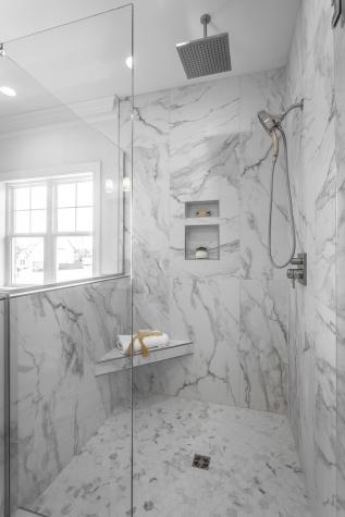 2212 Peterson Drive Chattanooga TN 37421