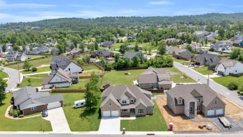 2212 Peterson Drive Chattanooga TN 37421