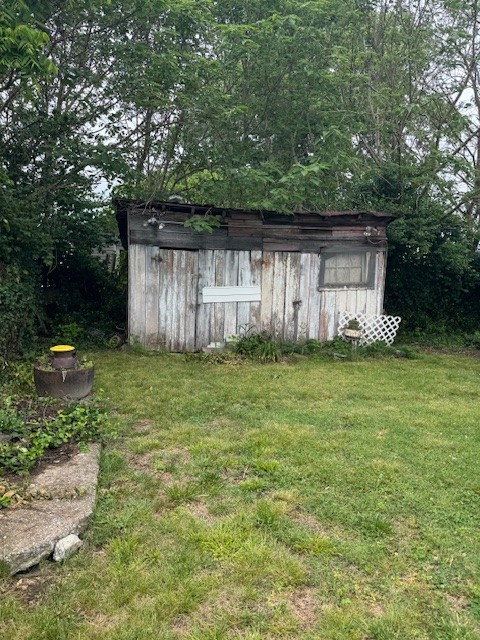 120 S Maple Avenue Gallatin TN 37066