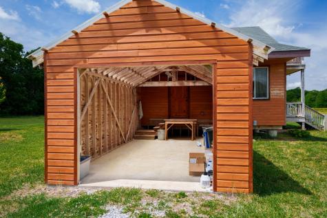 802 Drake Lane Summertown TN 38483