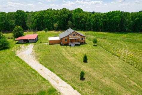 802 Drake Lane Summertown TN 38483