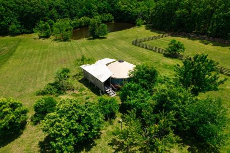 802 Drake Lane Summertown TN 38483