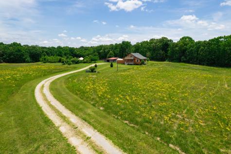 802 Drake Lane Summertown TN 38483