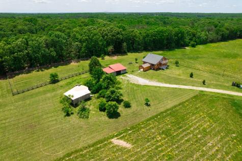 802 Drake Lane Summertown TN 38483