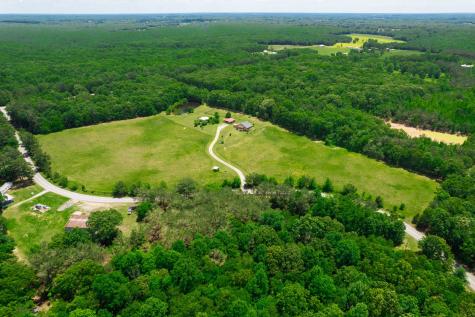 802 Drake Lane Summertown TN 38483