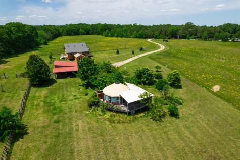 802 Drake Lane Summertown TN 38483