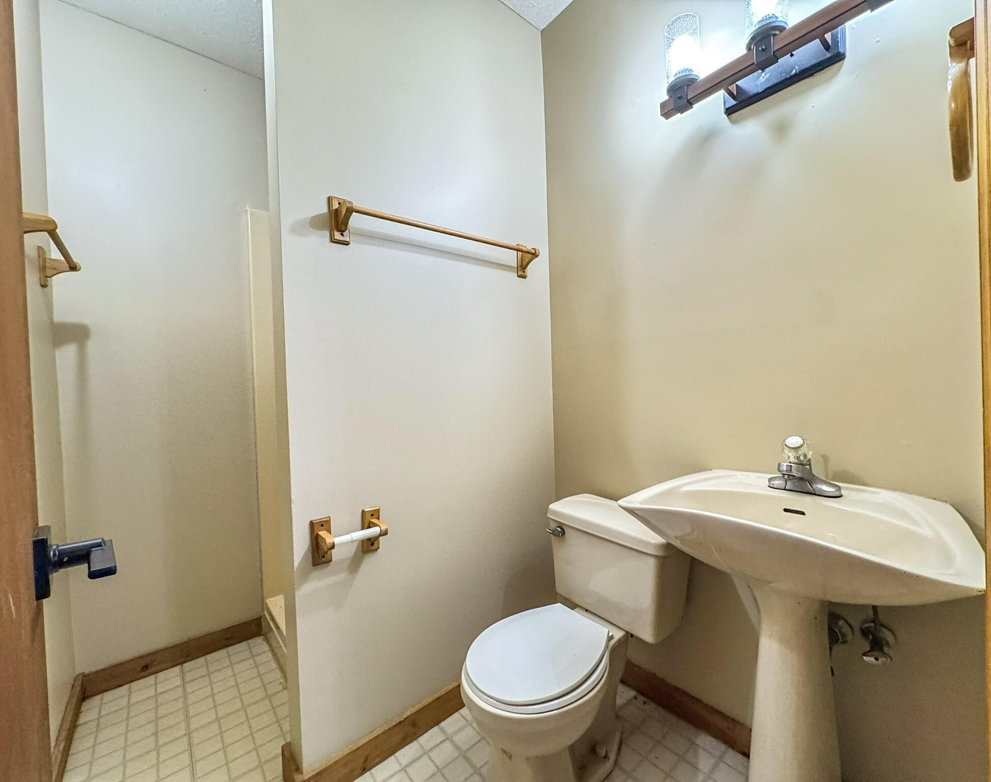 175 Riverbend Trail, NE Charleston TN 37310