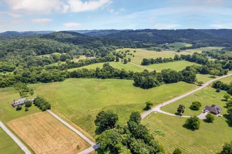 160 Sinking Creek Road Petersburg TN 37144