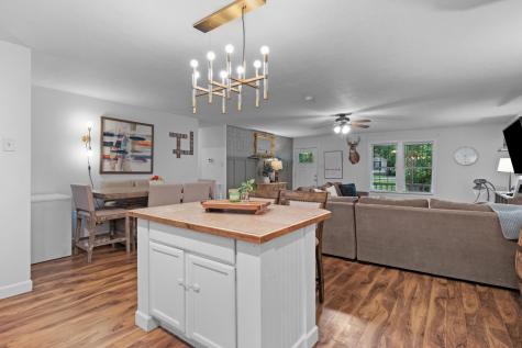 2030 Old Greenbrier Pike Greenbrier TN 37073