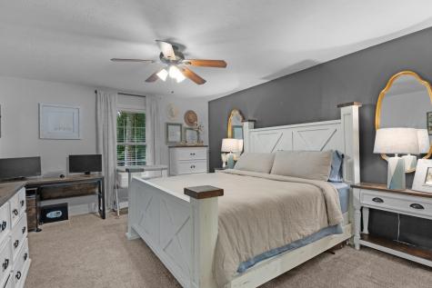 2030 Old Greenbrier Pike Greenbrier TN 37073