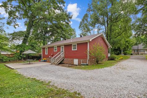 2030 Old Greenbrier Pike Greenbrier TN 37073