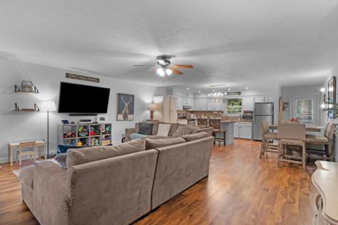 2030 Old Greenbrier Pike Greenbrier TN 37073