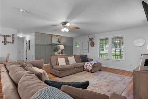 2030 Old Greenbrier Pike Greenbrier TN 37073