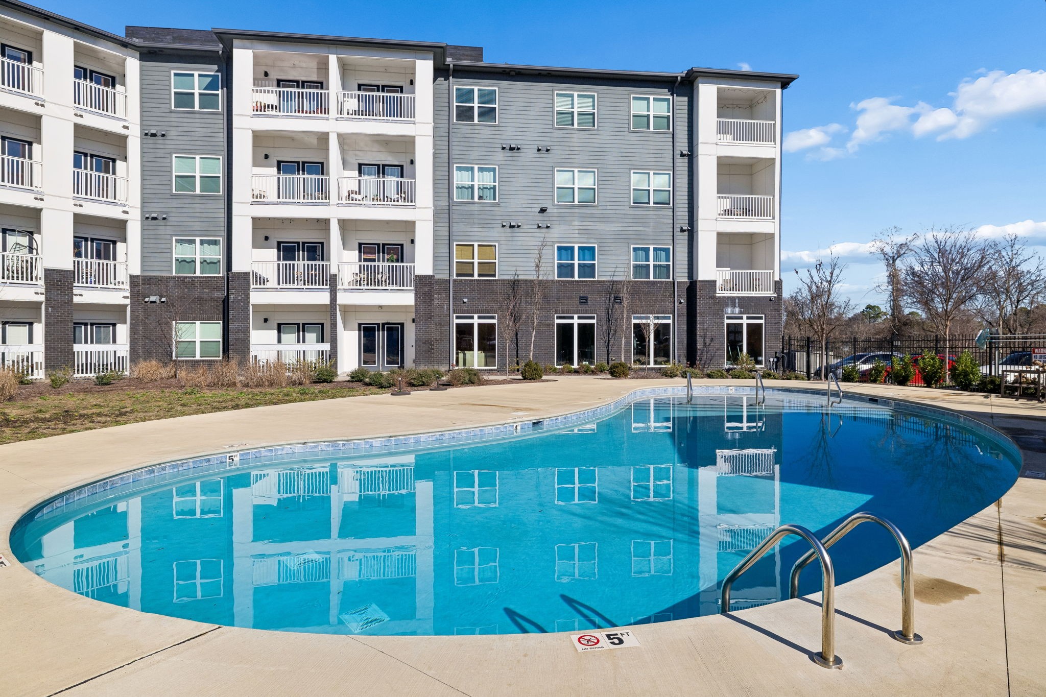 1540 Lebanon Pike Nashville TN 37210