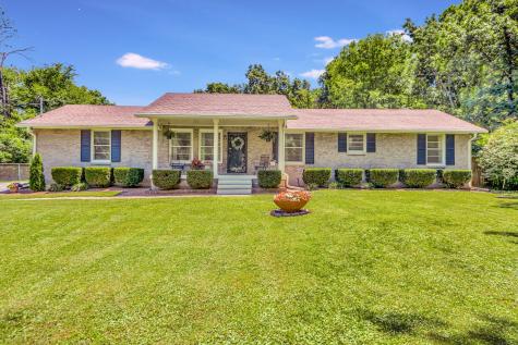 205 Hazelwood Lane La Vergne TN 37086