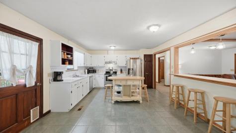 348 Mapleton Drive, NW Cleveland TN 37312
