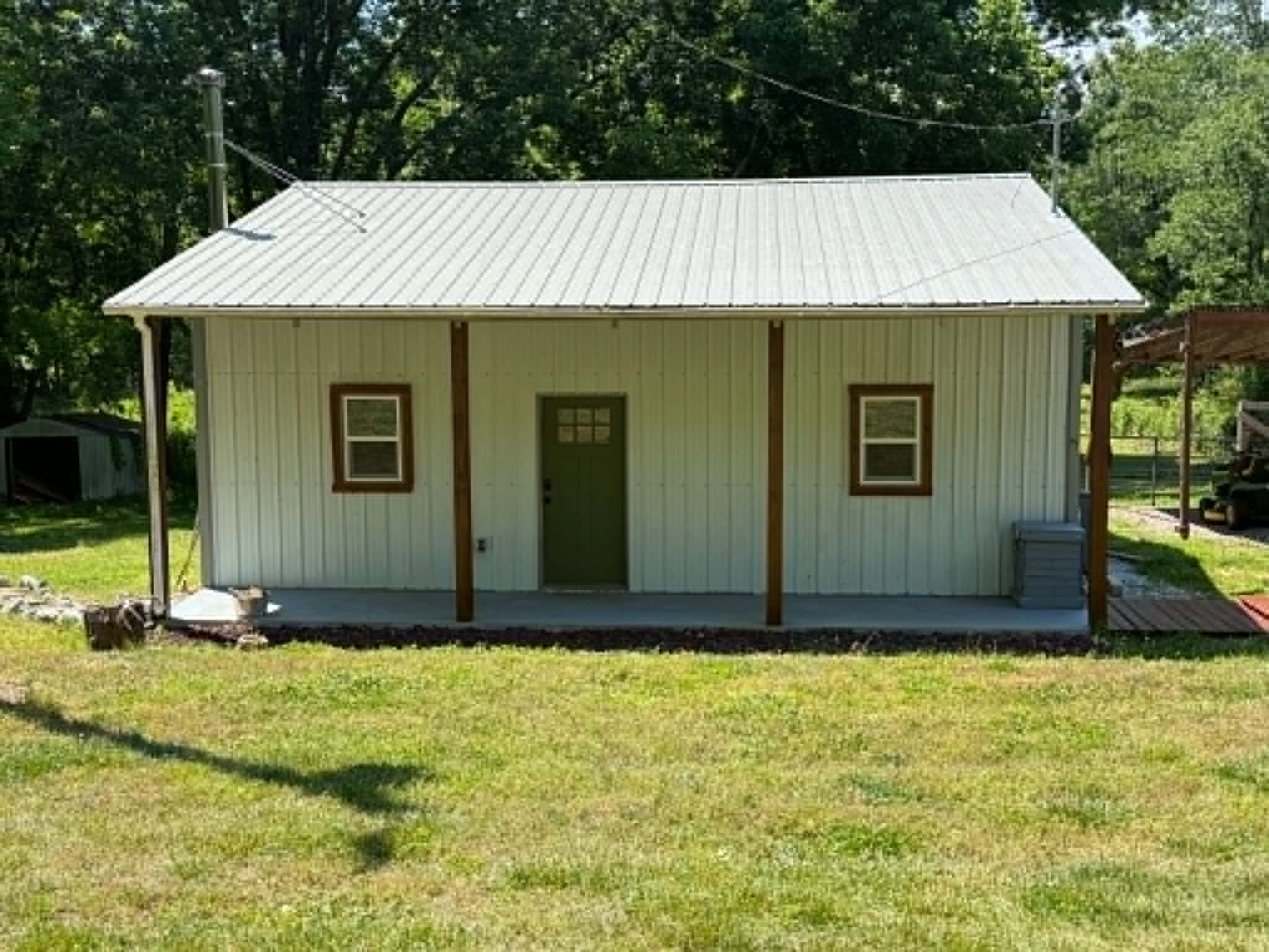 2267 Leatherwood Road Stewart TN 37175