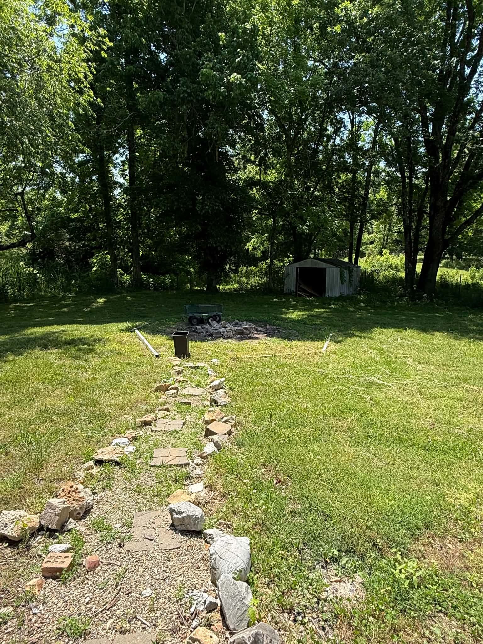 2267 Leatherwood Road Stewart TN 37175