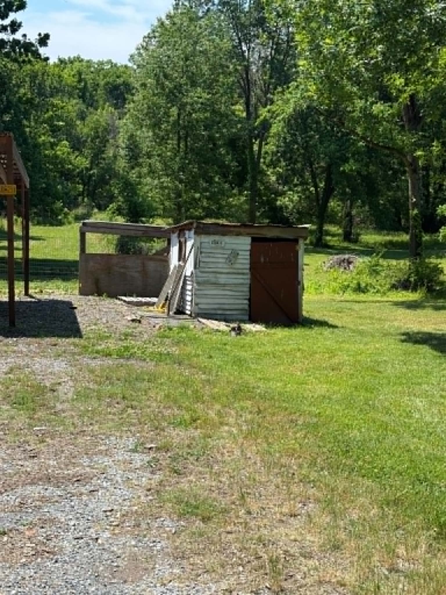 2267 Leatherwood Road Stewart TN 37175