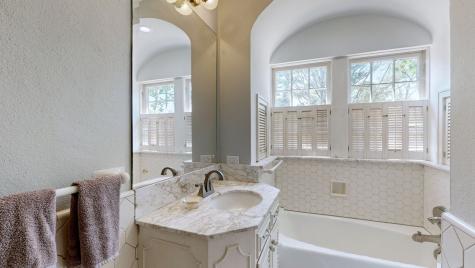 1007 Poplar Street Murray KY 42071
