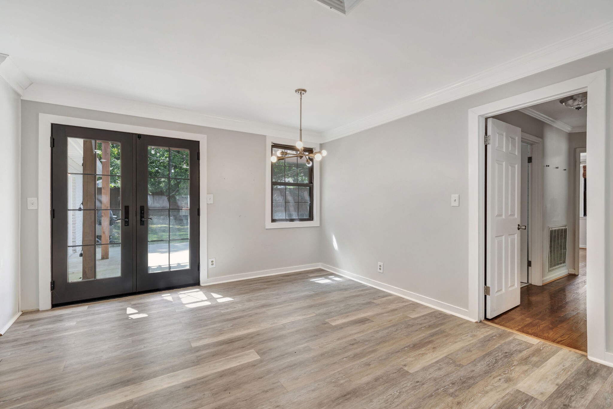 4729 Danby Drive Nashville TN 37211