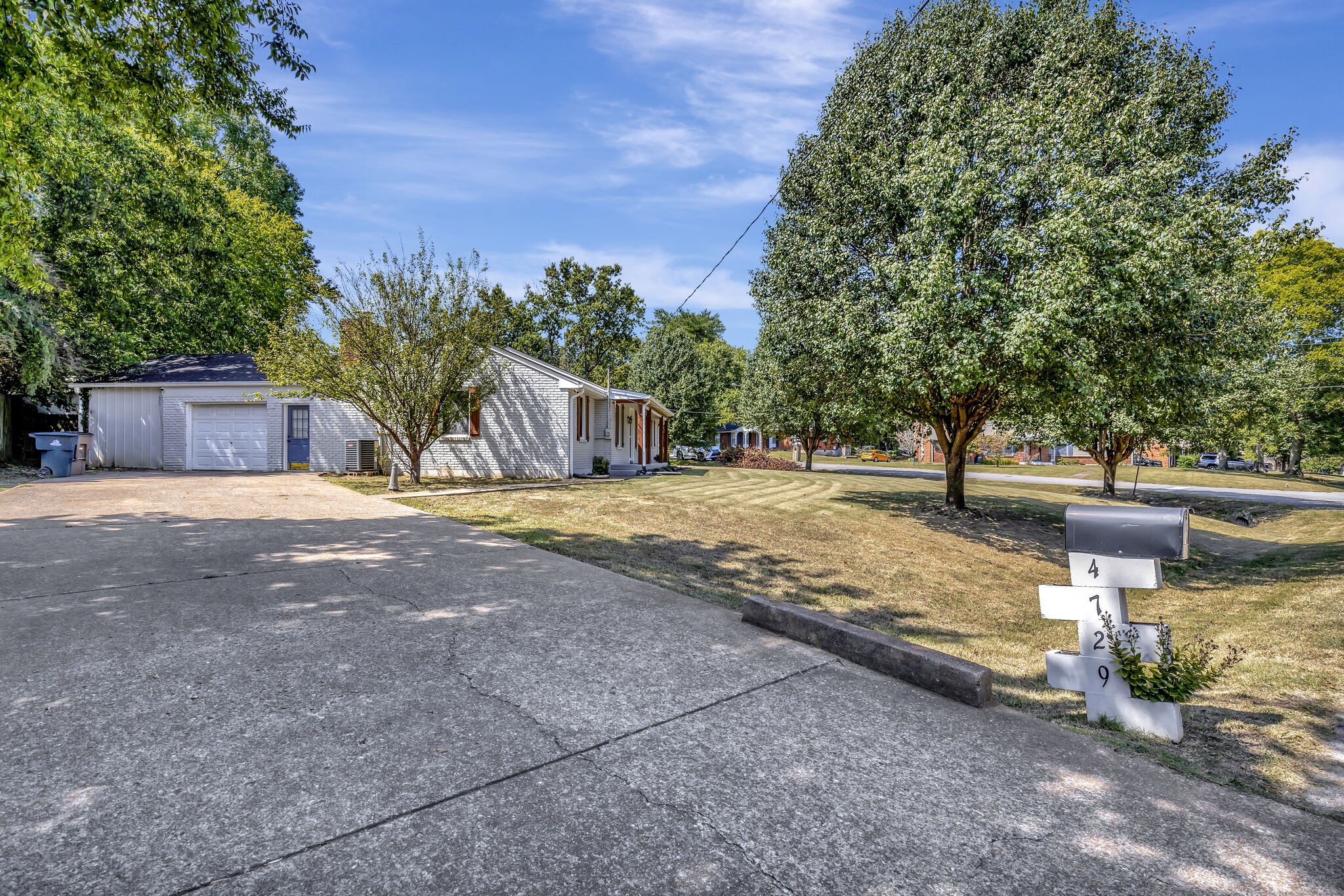 4729 Danby Drive Nashville TN 37211
