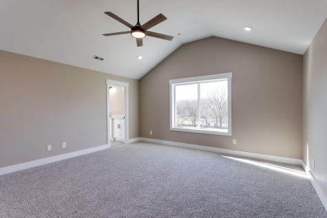2259 Les Robinson Road Columbia TN 38401