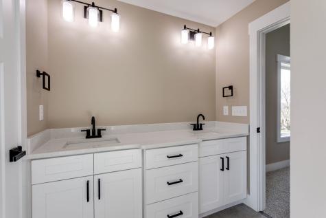 2259 Les Robinson Road Columbia TN 38401