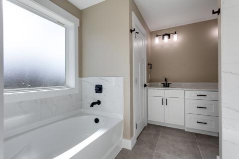 2259 Les Robinson Road Columbia TN 38401