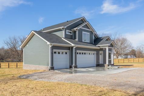2259 Les Robinson Road Columbia TN 38401