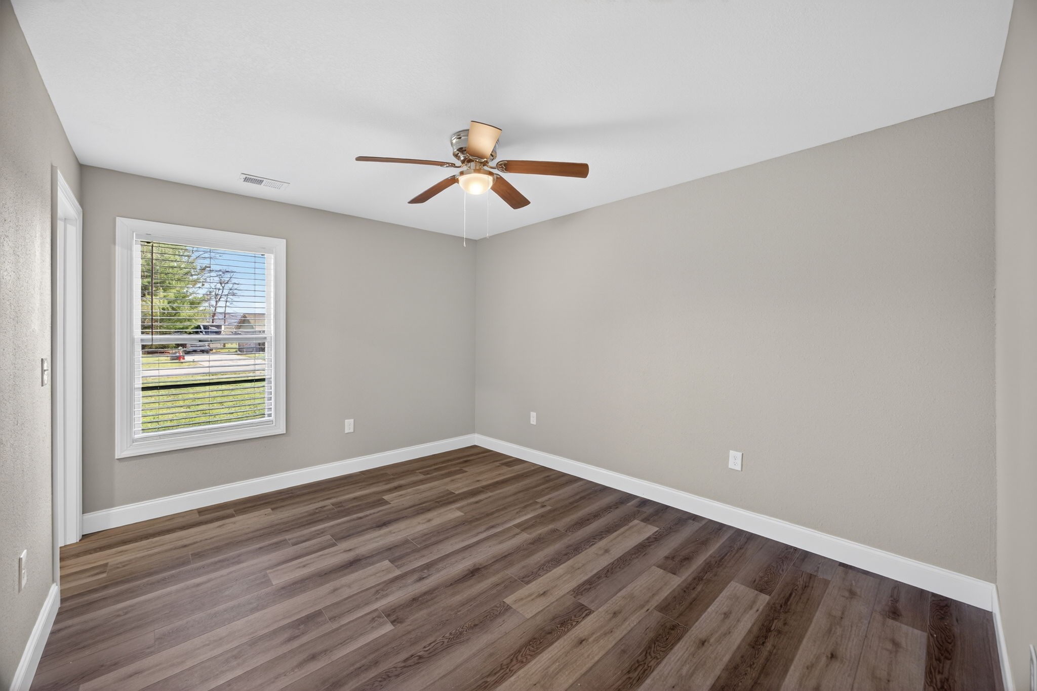 453 Hinch Mountain View Road Crossville TN 38555